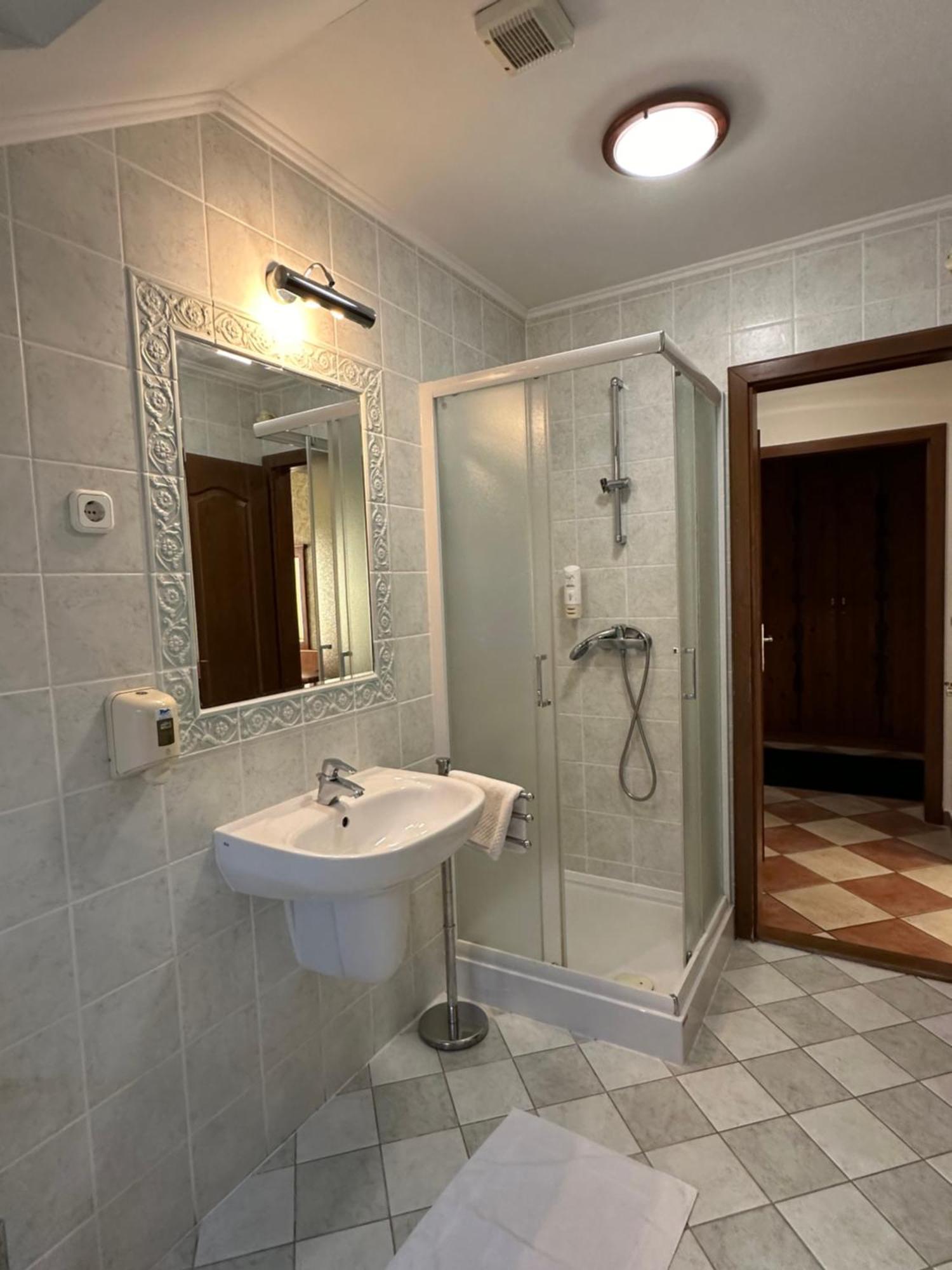 Kigyosi Csarda & Panzio Bed & Breakfast Fulopszallas Exterior photo
