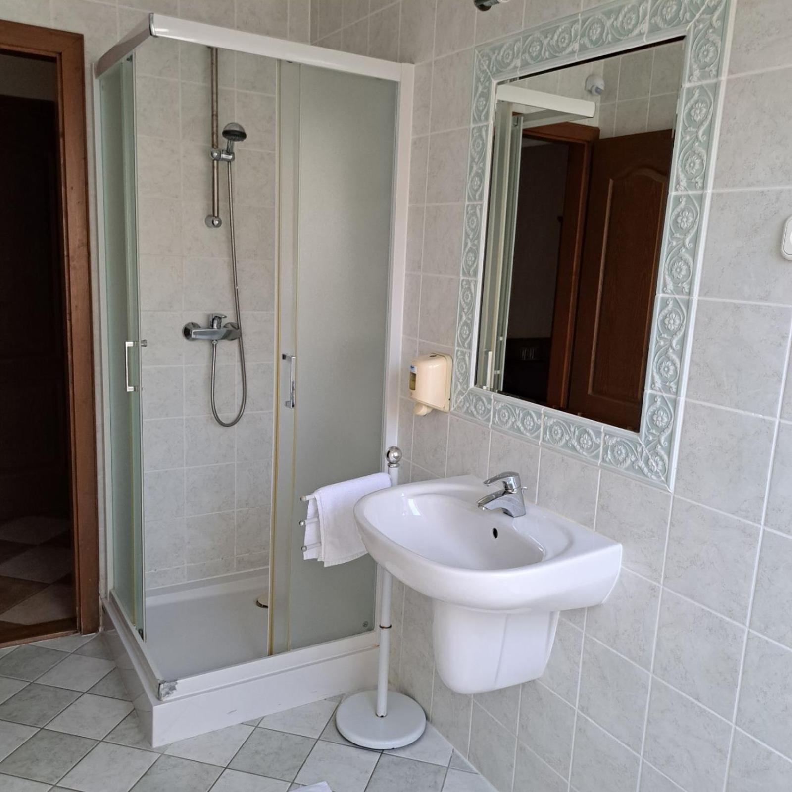 Kigyosi Csarda & Panzio Bed & Breakfast Fulopszallas Exterior photo
