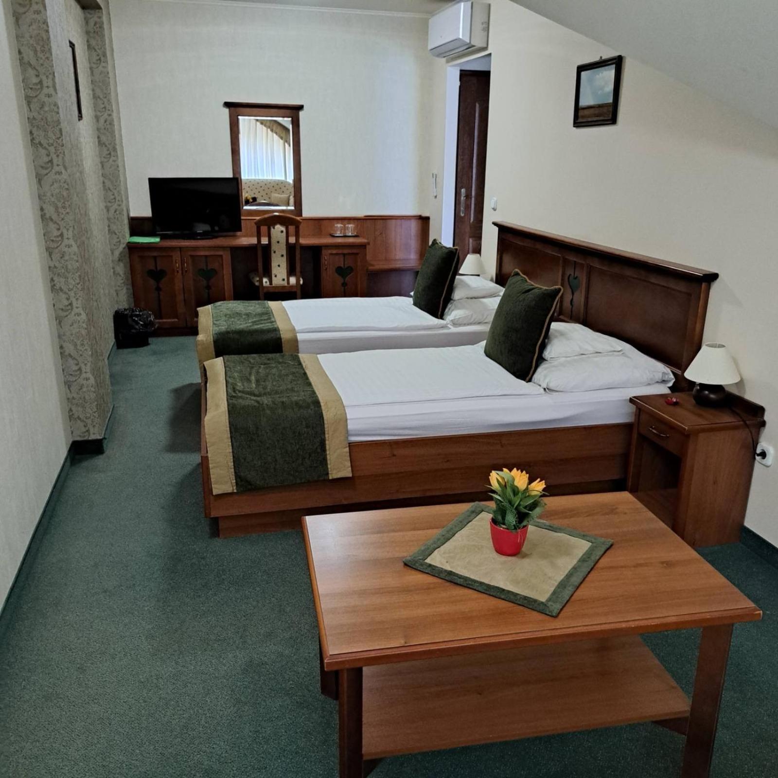 Kigyosi Csarda & Panzio Bed & Breakfast Fulopszallas Exterior photo