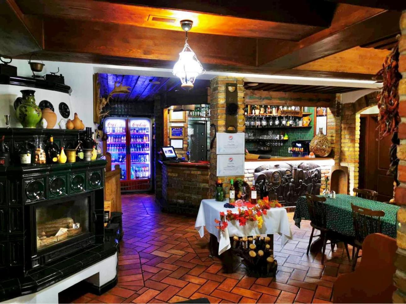 Kigyosi Csarda & Panzio Bed & Breakfast Fulopszallas Exterior photo